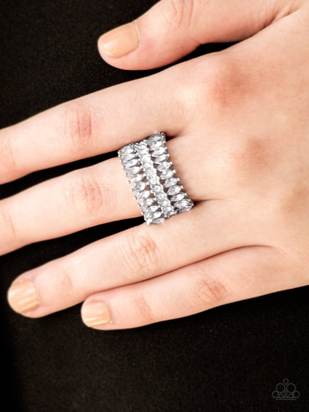 Paparazzi Ring (R220) - Picture 2 of 2